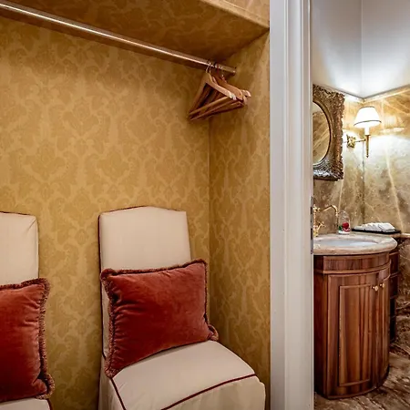 Yd Penthouse Breathtaking Views Over Ponte Vecchio