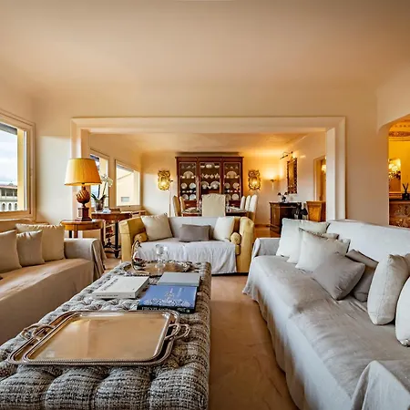 Lägenhet Yd Penthouse Breathtaking Views Over Ponte Vecchio