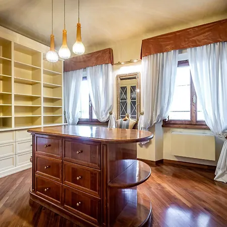 Yd Penthouse Breathtaking Views Over Ponte Vecchio
