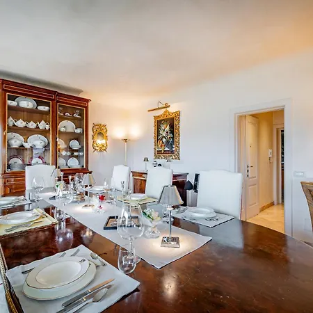 Yd Penthouse Breathtaking Views Over Ponte Vecchio Διαμέρισμα