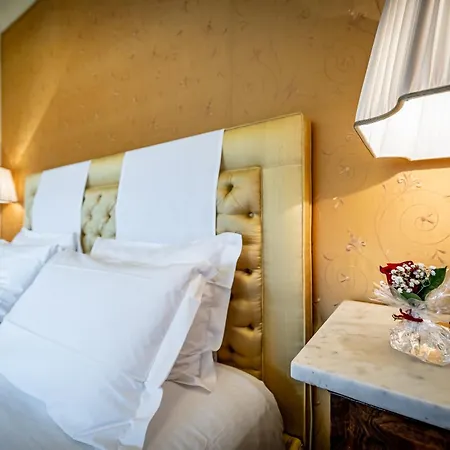 Yd Penthouse Breathtaking Views Over Ponte Vecchio *