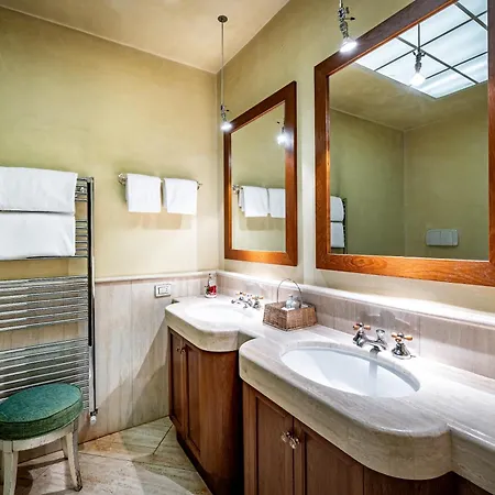 Διαμέρισμα Yd Penthouse Breathtaking Views Over Ponte Vecchio *