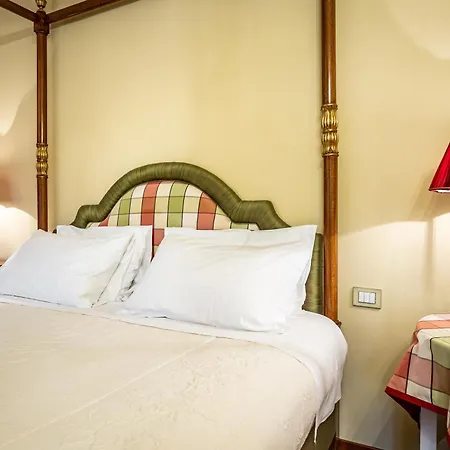 Yd Penthouse Breathtaking Views Over Ponte Vecchio アパート